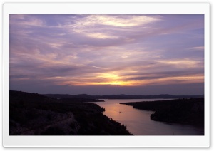 Bay 4K UHD Wallpaper for Widescreen and UltraWide Desktop, UltraHD TV, Smartphone, Tablet