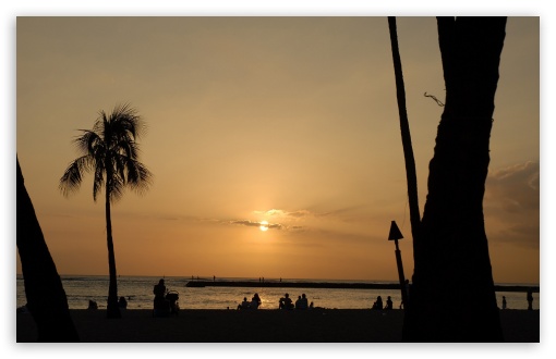 Beach Scene Sunset 10 UltraHD Wallpaper for HD 16:9 ; Widescreen 16:10 5:3 ; Fullscreen 4:3 5:4 3:2 ; Tablet 1:1 ; Mobile 3:5 3:4 ;