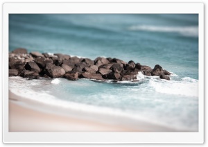 Beach Tilt Shift Ultra HD Wallpaper for 4K UHD Widescreen desktop, tablet & smartphone