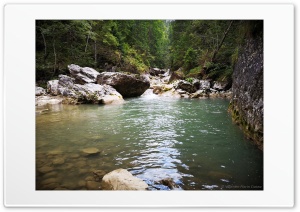 Bicajelului Valey 4K UHD Wallpaper for Widescreen and UltraWide Desktop, UltraHD TV, Smartphone, Tablet