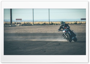 Bike 2 4K UHD Wallpaper for Widescreen and UltraWide Desktop, UltraHD TV, Smartphone, Tablet