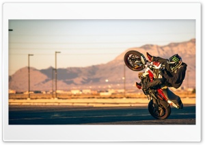 Bike 3 4K UHD Wallpaper for Widescreen and UltraWide Desktop, UltraHD TV, Smartphone, Tablet