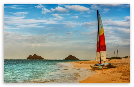 Boat On Oahu Beach UltraHD Wallpaper for UHD 16:9 ; HD 16:9 ; Widescreen 16:10 5:3 ; Fullscreen 4:3 5:4 3:2 ; Tablet 1:1 ; Mobile 3:5 3:4 ;