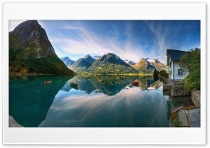 Boats Ultra HD Wallpaper for 4K UHD Widescreen desktop, tablet & smartphone