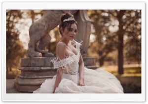 Bride Smiling Ultra HD Wallpaper for 4K UHD Widescreen desktop, tablet & smartphone