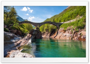 Bridge Arch Over River Ultra HD Wallpaper for 4K UHD Widescreen Desktop, Lockscreen, Screensaver, TV, Tablet, Smartphone