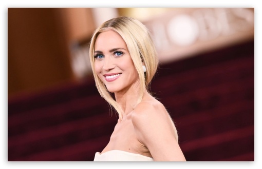 Brittany Snow UltraHD Wallpaper for UHD 16:9 ; HD 16:9 ; Widescreen 16:10 ;