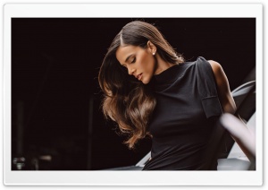 Bruna Marquezine 4K UHD Wallpaper for Widescreen and UltraWide Desktop, UltraHD TV, Smartphone, Tablet