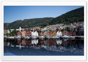Bryggen Old Wharf and Traditional Wooden Buildings, Bergen, Norway, Europe Ultra HD Wallpaper for 4K UHD Widescreen desktop, tablet & smartphone