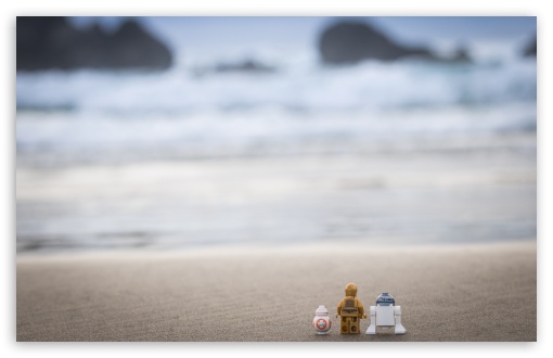 C-3PO, R2-D2, BB-8 Droids, Beach UltraHD Wallpaper for UHD 16:9 ; HD 16:9 ; UltraWide 21:9 24:10 32:9 32:10 ; Widescreen 16:10 ; Fullscreen 3:2 ; Tablet 1:1 ; Mobile 9:16 9:19.5 9:20 9:21 9:22 ; Dual 16:10 16:9 ;