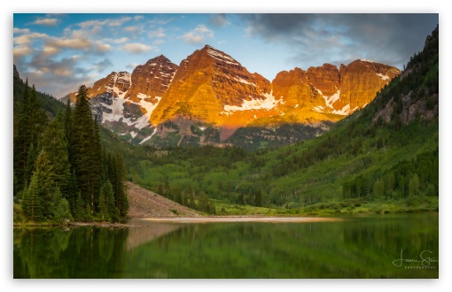 Calm, Lake, Maroon Bells, Peaks, Elk Mountains, Colorado, United States UltraHD Wallpaper for UHD 16:9 ; HD 16:9 ; Widescreen 16:10 5:3 ;