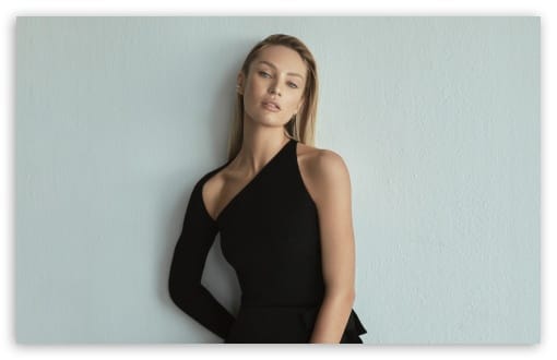 Candice Swanepoel in a Black Fall Outfit UltraHD Wallpaper for UHD 16:9 ; HD 16:9 ; UltraWide 21:9 24:10 32:9 32:10 ; Widescreen 16:10 ; Tablet 1:1 ; Mobile 9:16 9:19.5 9:20 ; Dual 16:10 16:9 ;