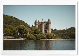 Castle Near River Ultra HD Wallpaper for 4K UHD Widescreen desktop, tablet & smartphone