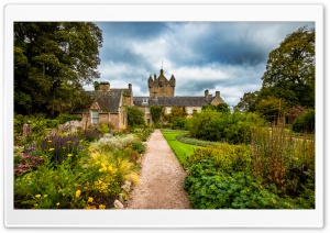 Cawdor Castle Highland Scotland Garden Architecture 4K UHD Wallpaper for Widescreen and UltraWide Desktop, UltraHD TV, Smartphone, Tablet
