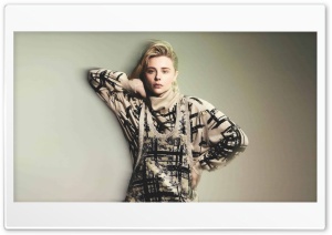 Chloe Grace Moretz Hunger Magazine 4K UHD Wallpaper for Widescreen and UltraWide Desktop, UltraHD TV, Smartphone, Tablet