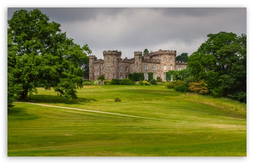 Cholmondeley Castle, England UltraHD Wallpaper for UHD 16:9 ; HD 16:9 ; UltraWide 21:9 24:10 32:10 ; Widescreen 16:10 5:3 ; Fullscreen 4:3 5:4 3:2 ; Tablet 1:1 ; Dual 16:10 5:3 4:3 5:4 3:2 ;