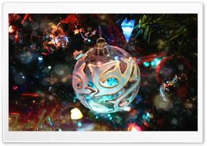 Christmas Ball Ultra HD Wallpaper for 4K UHD Widescreen desktop, tablet & smartphone