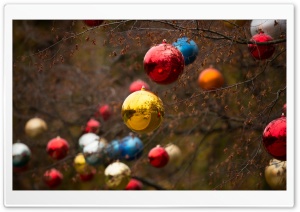 Christmas Decorations Ultra HD Wallpaper for 4K UHD Widescreen desktop, tablet & smartphone