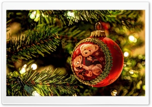 Christmas Tree Decorations Ultra HD Wallpaper for 4K UHD Widescreen desktop, tablet & smartphone