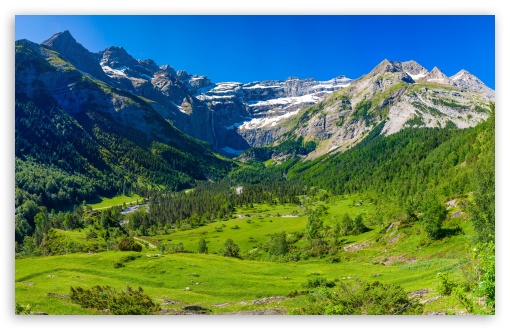 Cirque de Gavarnie Mountain Landscape UltraHD Wallpaper for UHD 16:9 ; HD 16:9 ; UltraWide 21:9 24:10 32:9 32:10 ; Widescreen 16:10 ; Tablet 1:1 ; Mobile 9:16 9:19.5 9:20 9:21 9:22 ; Dual 16:10 16:9 ;