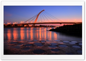 City Bridge At Sunset Ultra HD Wallpaper for 4K UHD Widescreen desktop, tablet & smartphone