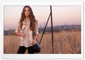 Clara Alonso Outfit Ultra HD Wallpaper for 4K UHD Widescreen desktop, tablet & smartphone