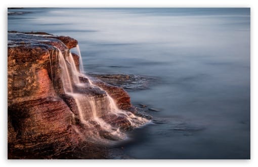 Coastal Waterfall Close-up View UltraHD Wallpaper for UHD 16:9 ; HD 16:9 ; UltraWide 21:9 24:10 ; Widescreen 16:10 ; Tablet 1:1 ;