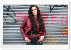 Courtney Hadwin 4K UHD Wallpaper for Widescreen and UltraWide Desktop, UltraHD TV, Smartphone, Tablet