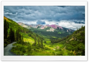 Crested Butte Gothic Road Ultra HD Wallpaper for 4K UHD Widescreen desktop, tablet & smartphone
