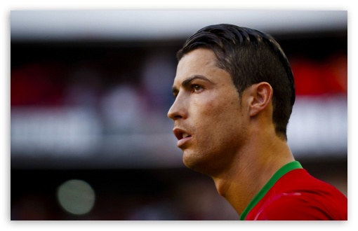 Cristiano Ronaldo UltraHD Wallpaper for Widescreen 16:10 ;