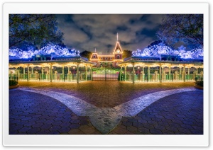 Disneyland Winter Holidays Ultra HD Wallpaper for 4K UHD Widescreen desktop, tablet & smartphone