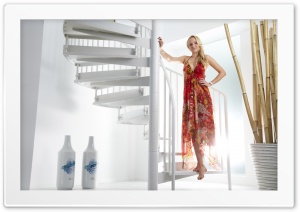 Donna Vekic 4K UHD Wallpaper for Widescreen and UltraWide Desktop, UltraHD TV, Smartphone, Tablet