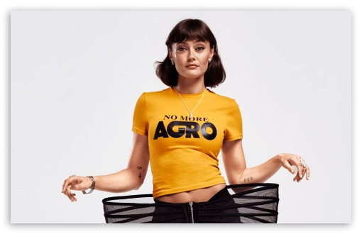 Ella Purnell UltraHD Wallpaper for Widescreen 16:10 ;