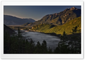 Foggy Valley Ultra HD Wallpaper for 4K UHD Widescreen desktop, tablet & smartphone