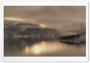 Foggy Winter Ultra HD Wallpaper for 4K UHD Widescreen desktop, tablet & smartphone