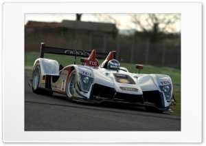 Formula 1 Audi R15 TDI 7 4K UHD Wallpaper for Widescreen and UltraWide Desktop, UltraHD TV, Smartphone, Tablet