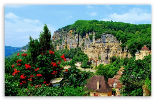 France Houses La Roque Gageac Crag Trees Village UltraHD Wallpaper for HD 16:9 ; Widescreen 16:10 5:3 ; Fullscreen 4:3 5:4 3:2 ;