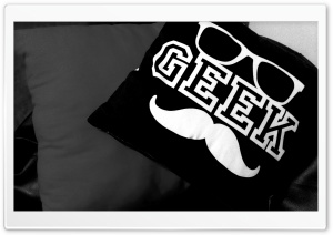 Geek Pillow Ultra HD Wallpaper for 4K UHD Widescreen desktop, tablet & smartphone