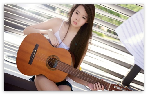 Girl UltraHD Wallpaper for HD 16:9 ; Widescreen 16:10 5:3 ; Fullscreen 4:3 5:4 3:2 ;