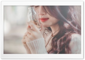 Girl Portrait Close-up Ultra HD Wallpaper for 4K UHD Widescreen desktop, tablet & smartphone