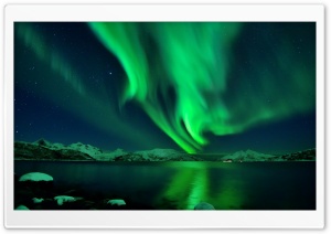 Green Lights In The Sky 2014 Ultra HD Wallpaper for 4K UHD Widescreen desktop, tablet & smartphone