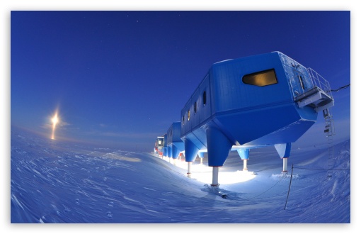 Halley Research Station, Antarctica UltraHD Wallpaper for UHD 16:9 ; HD 16:9 ; UltraWide 21:9 24:10 ; Widescreen 16:10 ; Fullscreen 3:2 ; Tablet 1:1 ;