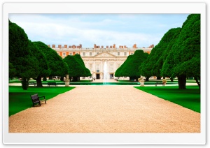 Hampton Court Palace Ultra HD Wallpaper for 4K UHD Widescreen desktop, tablet & smartphone