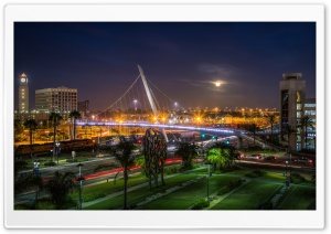 Harbor Drive Pedestrian Bridge at Night Ultra HD Wallpaper for 4K UHD Widescreen desktop, tablet & smartphone