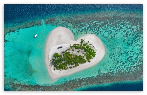 Heart shaped Island View from Above UltraHD Wallpaper for UHD 16:9 ; HD 16:9 ; UltraWide 21:9 24:10 32:9 32:10 ; Widescreen 16:10 5:3 ; Fullscreen 4:3 5:4 3:2 ; Tablet 1:1 ; Mobile 3:4 ; Dual 16:10 5:3 16:9 4:3 5:4 3:2 ;