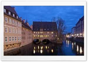 Heilig-Geist-Spital in Nuremberg, Germany Ultra HD Wallpaper for 4K UHD Widescreen desktop, tablet & smartphone