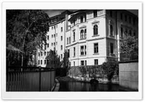 House by Water 4K UHD Wallpaper for Widescreen and UltraWide Desktop, UltraHD TV, Smartphone, Tablet