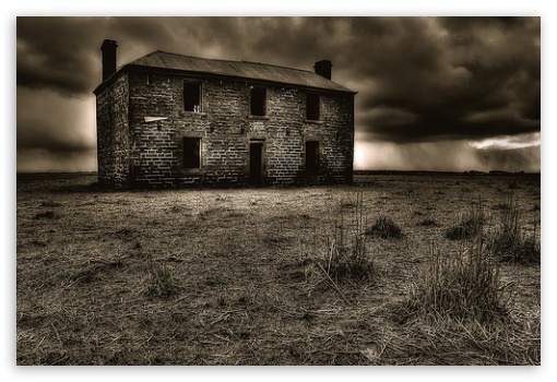 House in Middle of Nowhere 4K UHD Background Wallpaper for UltraHD Desktop and TV