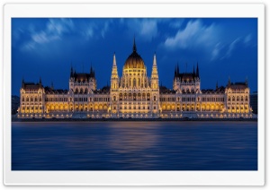 Hungarian Parliament Building at Night Ultra HD Wallpaper for 4K UHD Widescreen desktop, tablet & smartphone