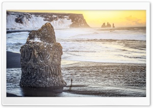 Iceland Black Sand Beach Ultra HD Wallpaper for 4K UHD Widescreen desktop, tablet & smartphone